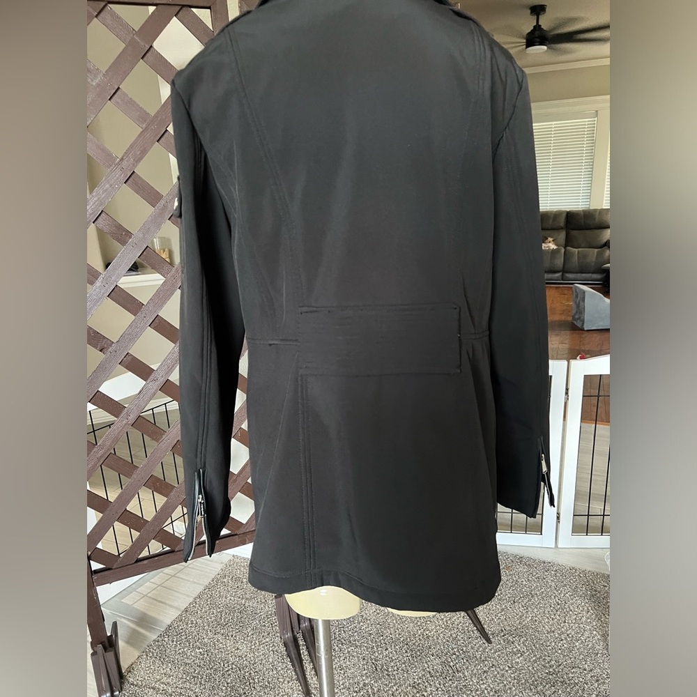 Michael Kors Weatherproof jacket - Picture 7 of 7